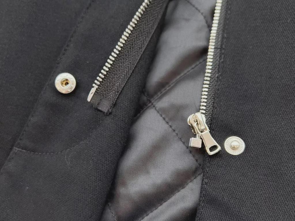 Severská švédská prošívaná větrovka áčkového střihu pro ženy