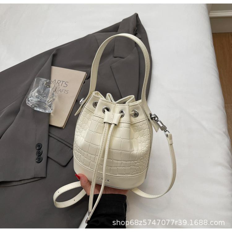 Niche Design Popular Stone Pattern Women's Bag 2025 New Large-capacity Portable Bucket Bag Versatile Shoulder Messenger Bag