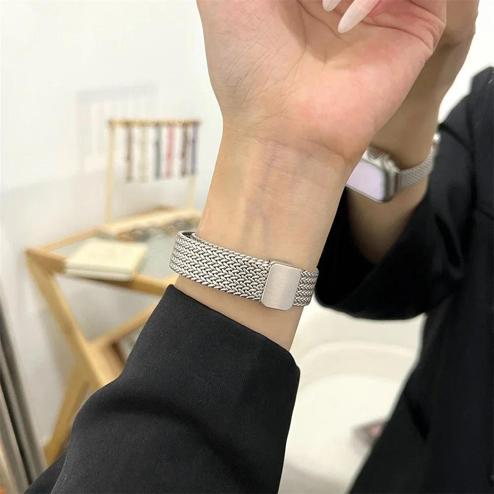 Luxury Slim Metal Magnetic Strap for IWatch 11 10 9 8 7 SE 6 Girl Wrist Band for Apple Watch 41mm 40mm 38 45 44 46mm 49mm Ultra Bracelet