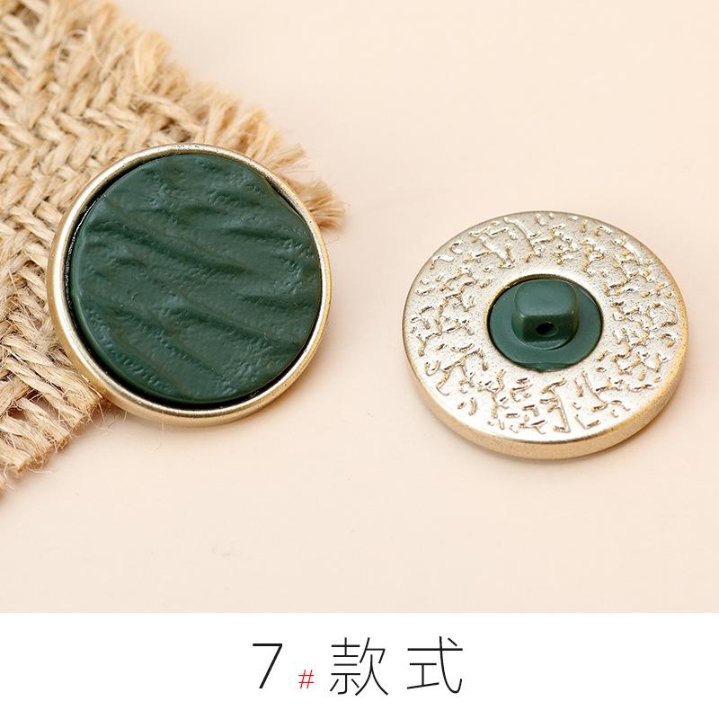 

10Pcs/lot 18-25mm High End Colored Circular Resin Buttons Women s Cashmere Coat Clothing Button Accessories 18mm