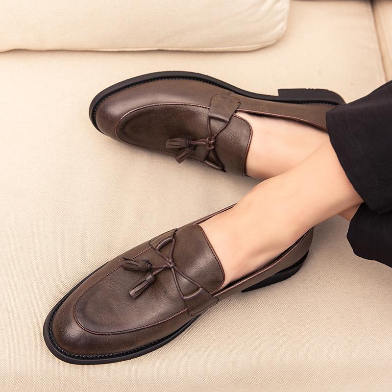 Fashion Party Shoes For Men black Wedding Shoes Men Elegant Italian Brand split Leather Dress Shoes Men Formal Sepatu Slip On moccasins