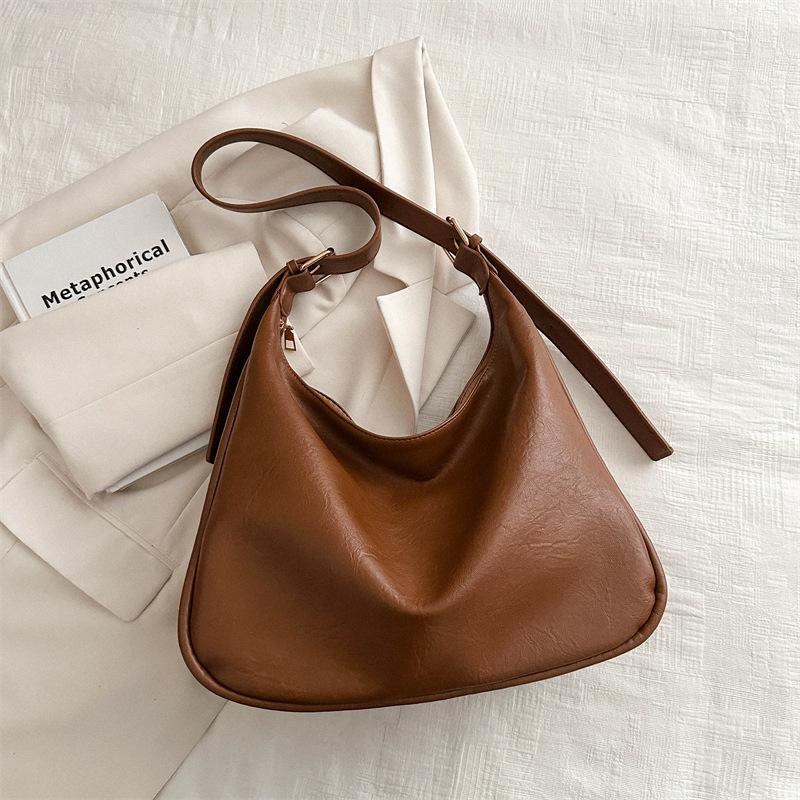 Korean Style Faux Leather Shoulder Bag for Women Trendy Minimalist Crossbody Tote Handbag CLE