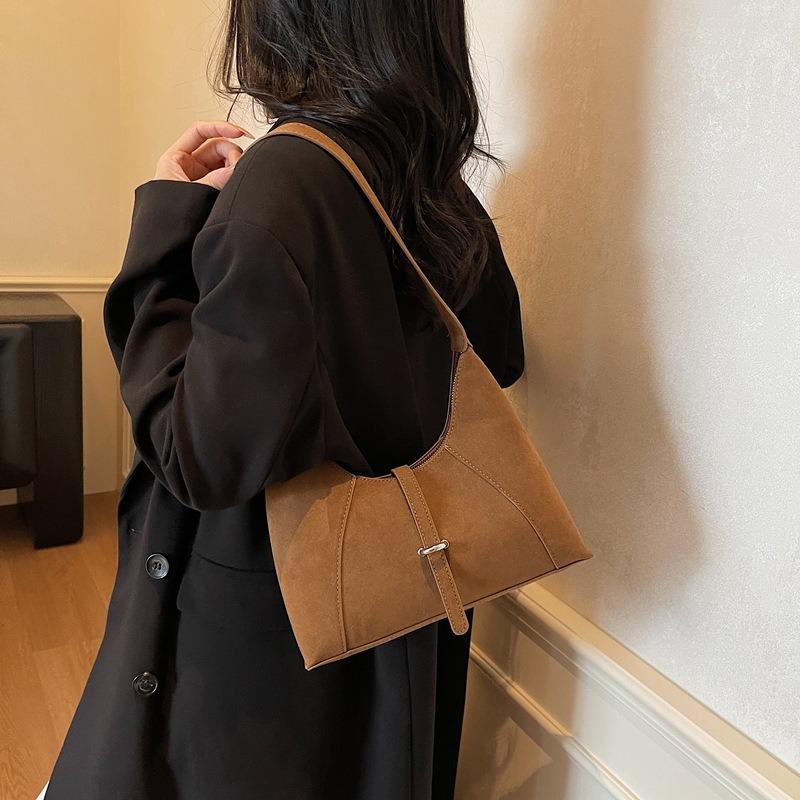 Retro Large-capacity Bag Autumn and Winter New Casual Matte Commuter Shoulder Messenger Bag Tote Bag