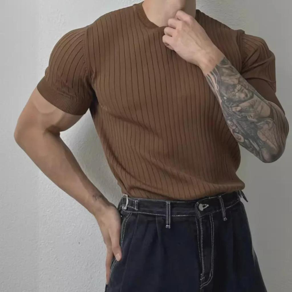 "Men's High-End European and American Fashion Summer T-Shirt: Breathable, Light, Short-Sleeve Casual Top"