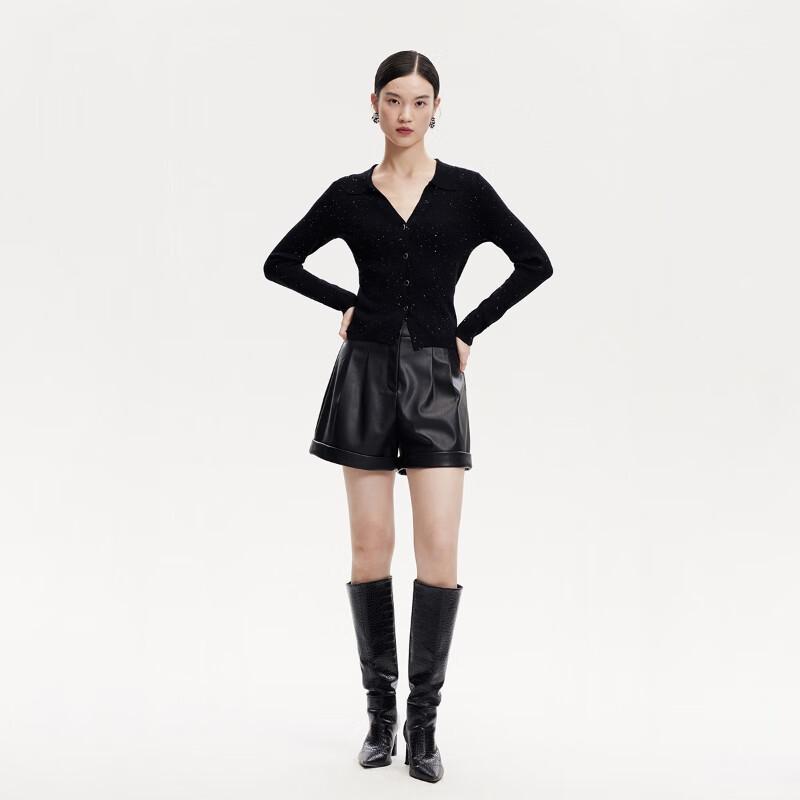 

VEROMODA Women s Slim-Fit V-Neck Sequin Knit Top XS