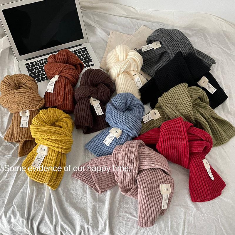 [Dai Green] Autumn and Winter Korean Ins Style Solid Color Simple Egg Cross Perforated Scarf Atmosphere Warm Blue Scarf