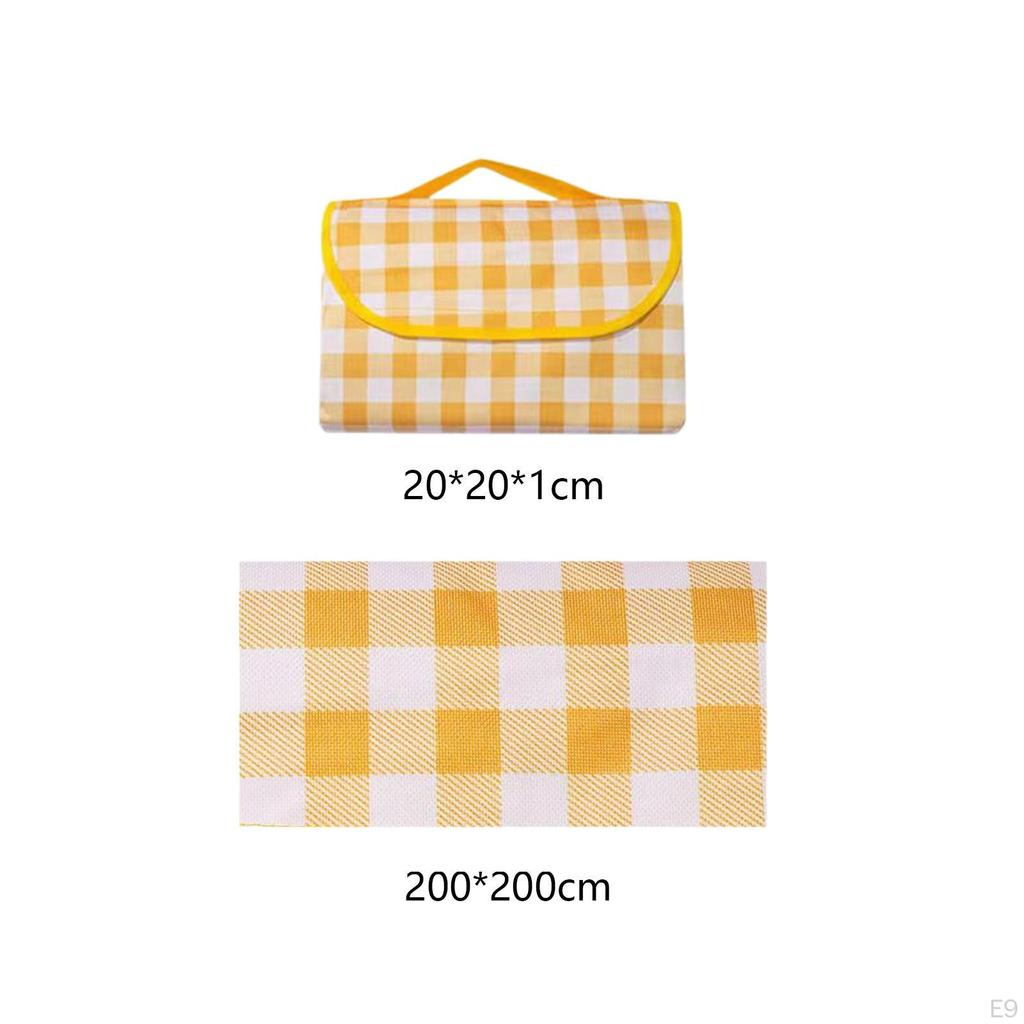 Family Picnic Blanket Waterproof And Portable for Outdoor Adventures