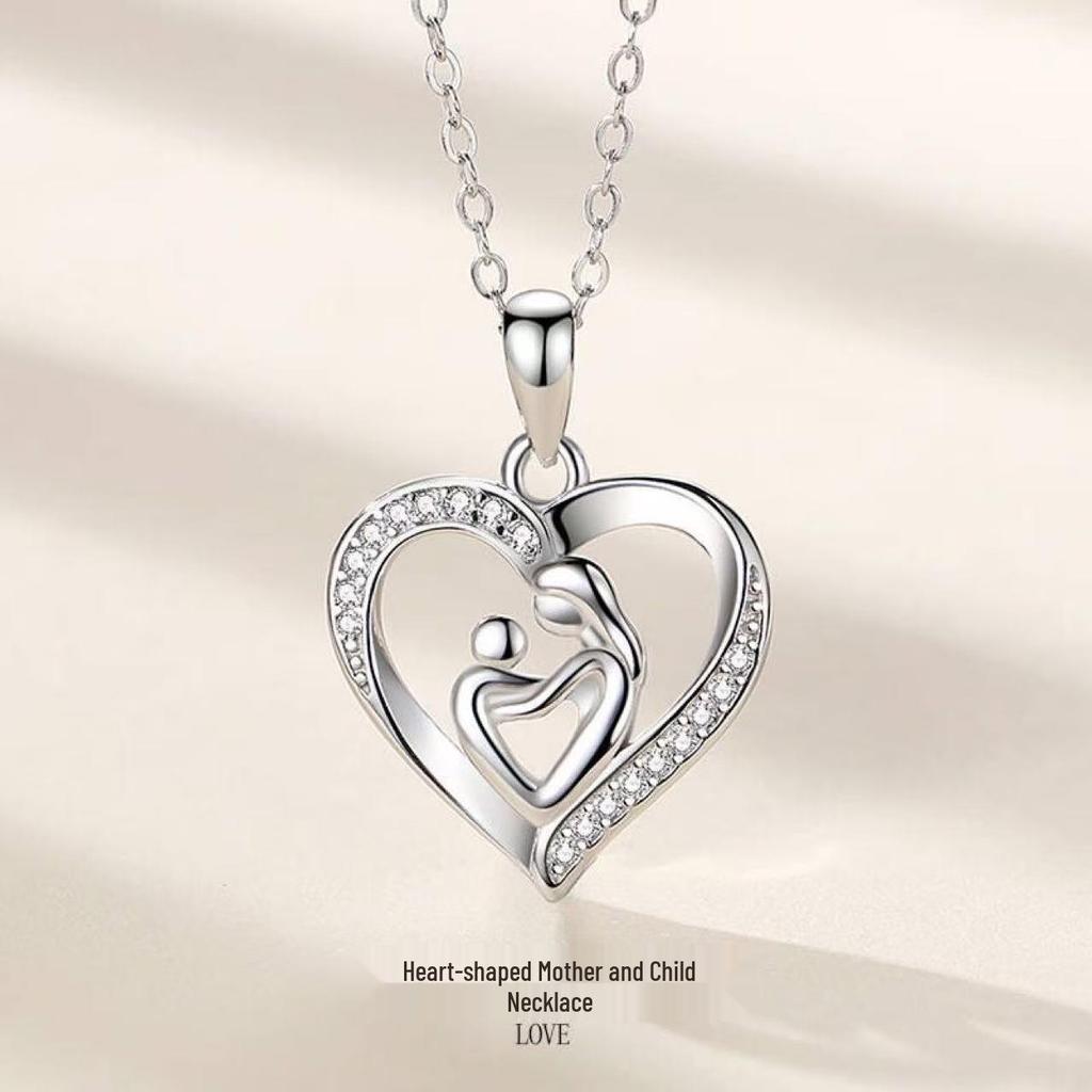 Heart-Shaped Mother-Child Hug Necklace: Mother-Daughter Love Keepsake for Mother's Day