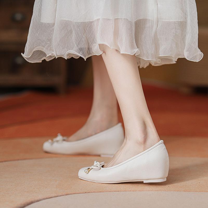 ~ Classic round head bow light mouth soft sole square head pearl ballet silver single shoes women