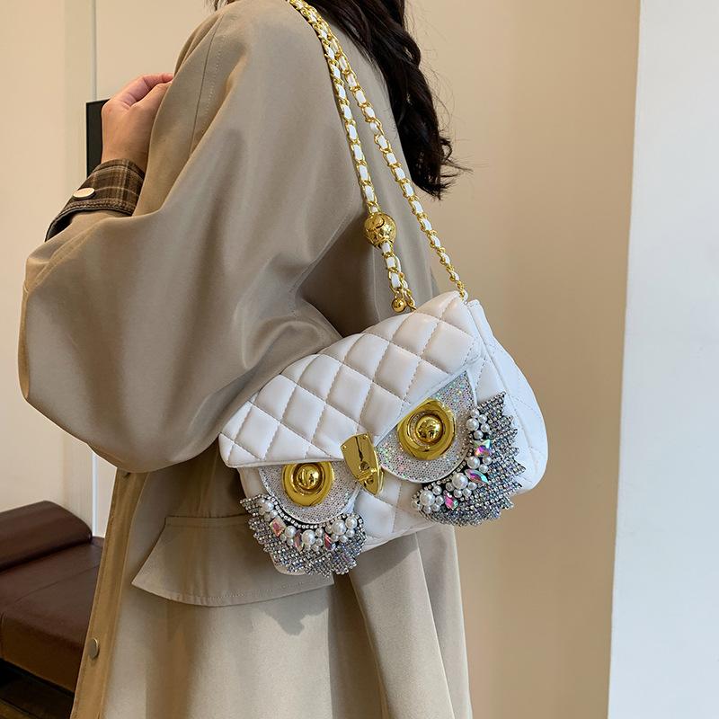 Xiaoxiangfeng diamond bag 2025 new European and American fashion rhinestone fringed shoulder bag women's owl small square bag