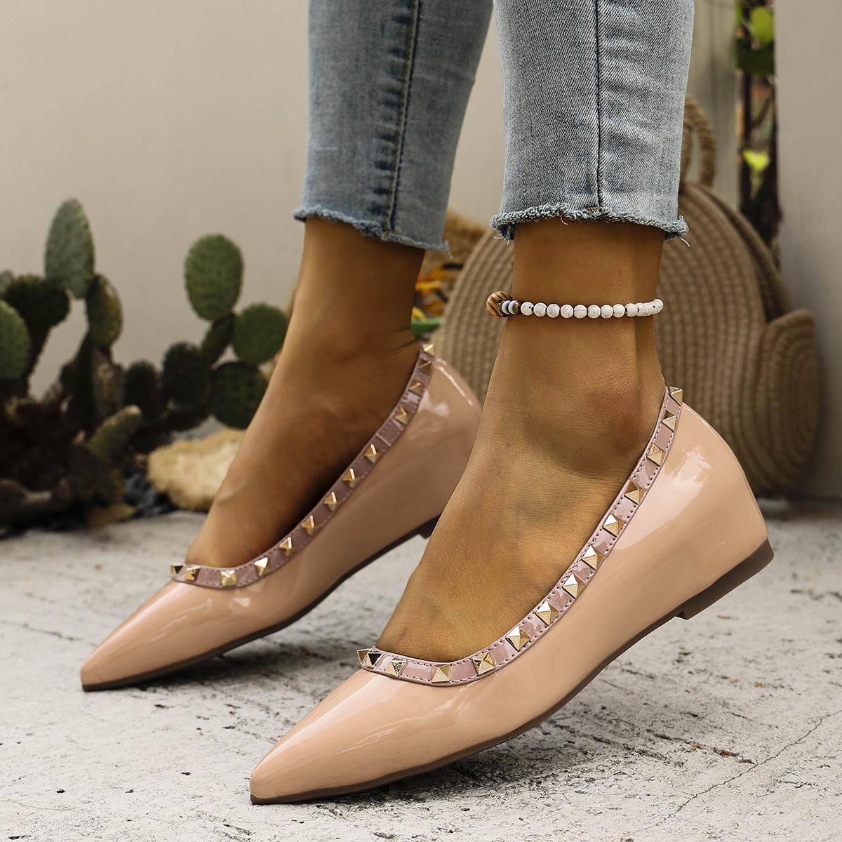 

Fashion New Pointed Toe Women s Flat Shoes Spring Rivets Fashion Women Ballet Flats All Match Soft Shallow Shoes Ladies Slip on Zapatos 35