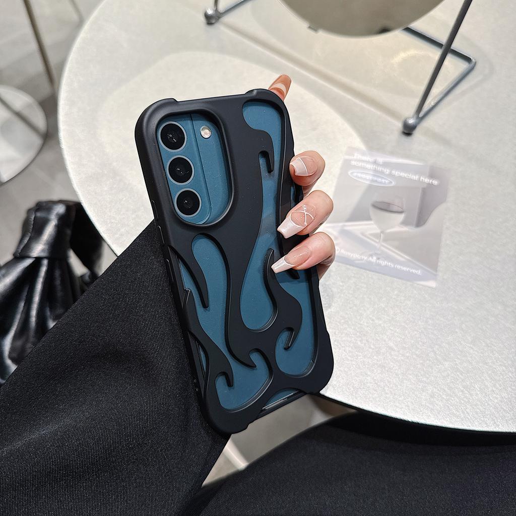Flame Pattern Cool Hollow Phone Case For Samsung S25 S24 Plus S22 S23 Ultra A16 A06 A55 A15 A54 A14 Slim Shockproof Soft Cover