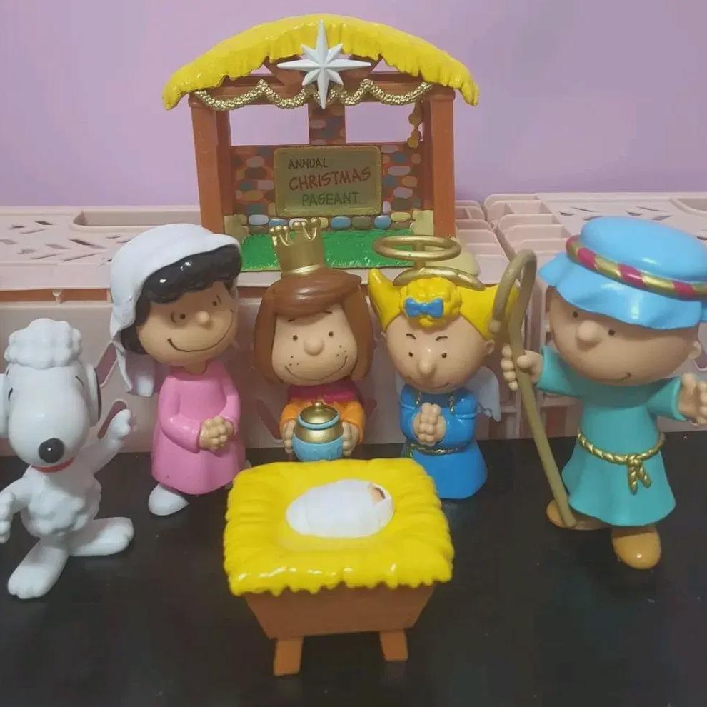 

Snoopy Set