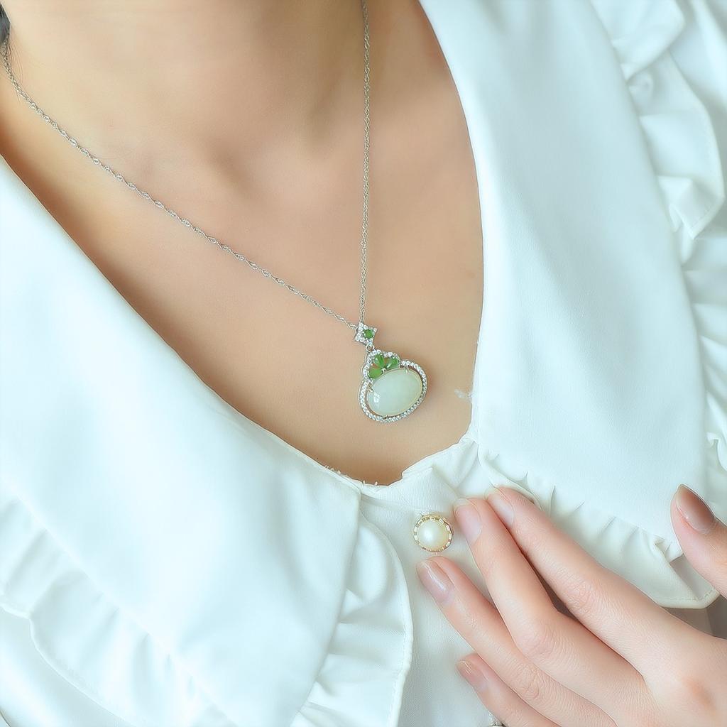 Xinjiang Hotan Jade S925 Silver Inlaid Jade Pendant Necklace Women's Birthday Gift for Girlfriend and Wife