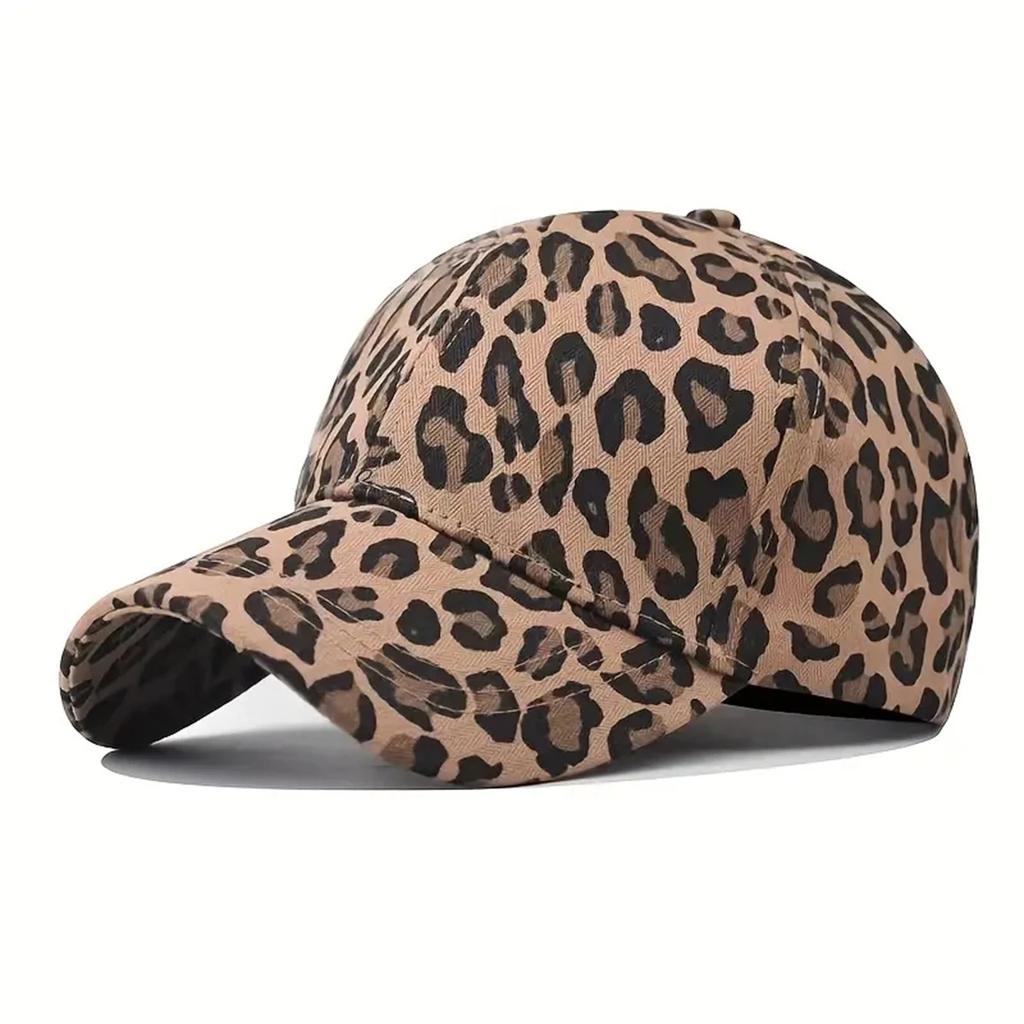 Leopard Print Suede Baseball Cap for Men and Women Stylish Curved Brim Outdoor Sun Protection Sun Hat Adjustable Retro Style