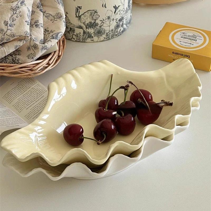 Velký talíř s mušlemi ~ Francouzský vintage reliéfní keramický úložný talíř ve tvaru mušle, ovoce, dezert, miska na drobnosti, bytové doplňky, tácy