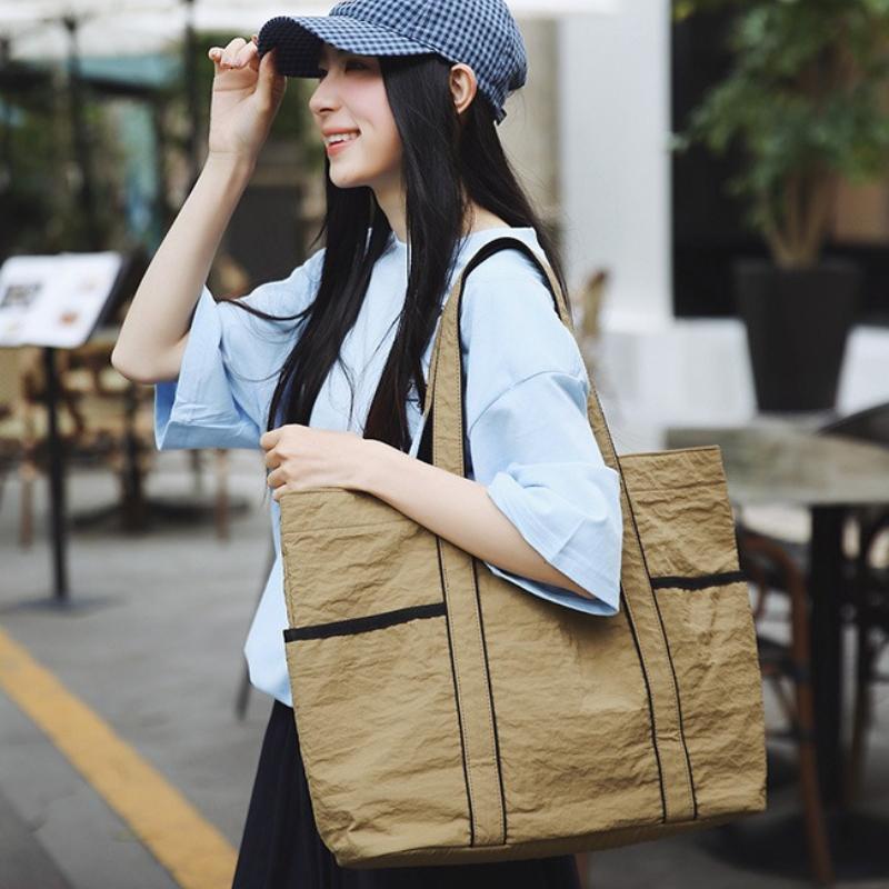 New Korean Style Color Block Shoulder Bag Large Capacity Nyl Tote Bag for Women Commuting Travel Casual and Simple Shoppe Bag