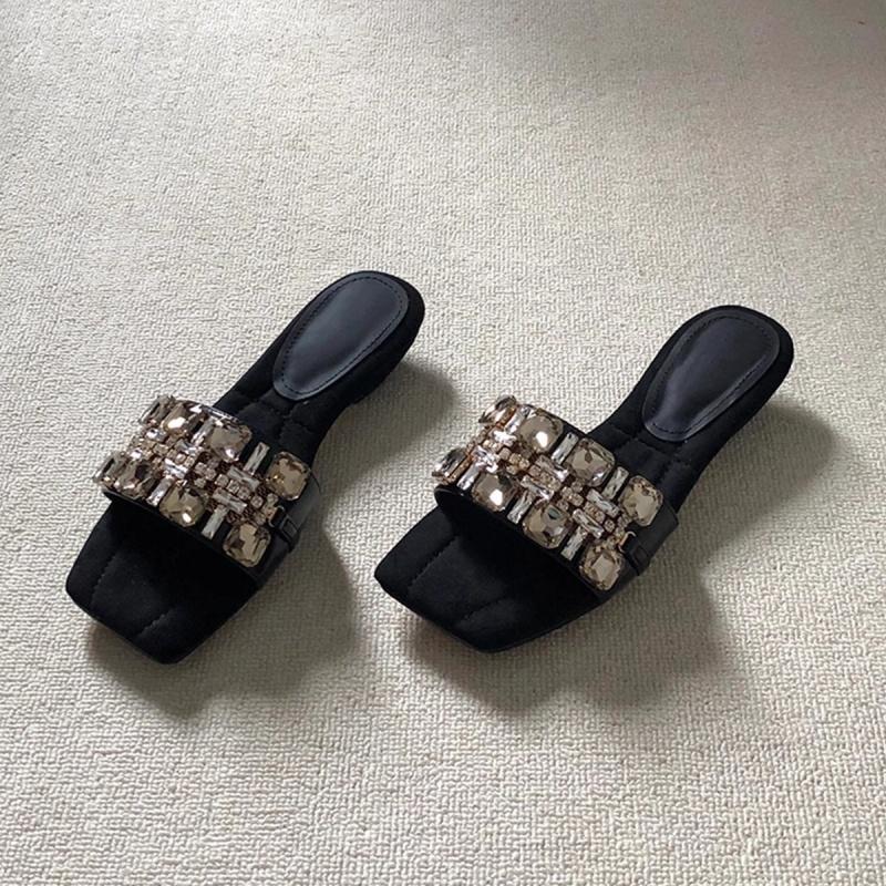 Fashion Low Slippers Casual Female Shoes Slides Jelly Flip Flops Luxury 2025 Soft Glitter Crystal Fashion Glitter Slides Low Slippers So