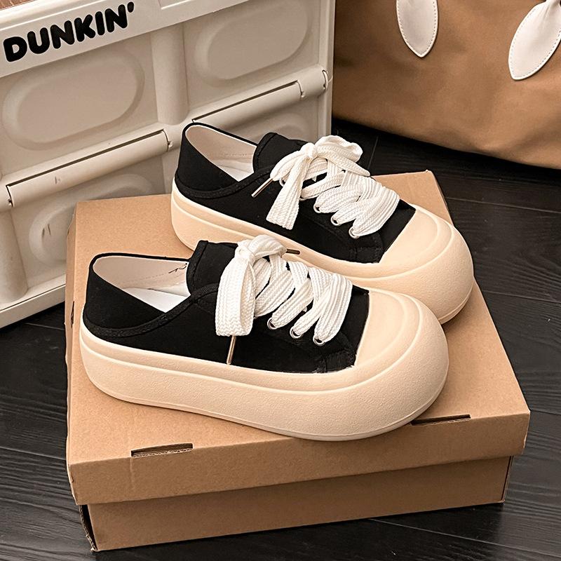 

Большеголовые уродливо-милые толстоподошвенные маленькие белые туфли хлеб две туфли для женщин новые универсальные шикарные парусиновые туфли туфли для волос 35 чёрный