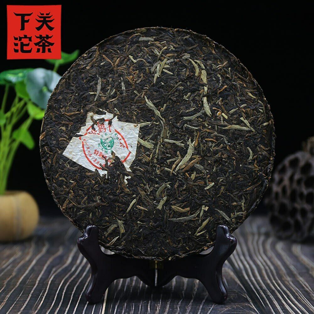 Xiaguan 2013 Puh Er Pine Crane Qizi Shen Puer Torta di tè cinese 357g