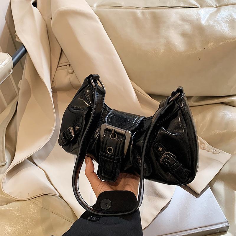 New moon bag women's small bag new autumn personality simple trend single shoulder niche texture casual armpit bag