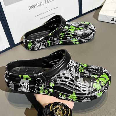 Sandals Men's Summer Hole Shoes Platform Men's 2025 New Indoor and Outdoor Two-wear Slippers Seaside Beach