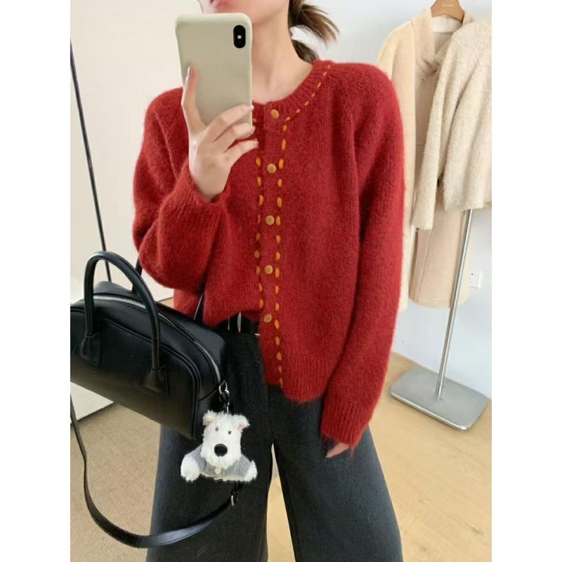 

Premium hand-stitched crew neck sweater jacket women s winter new soft waxy knitted cardigan design top One Size