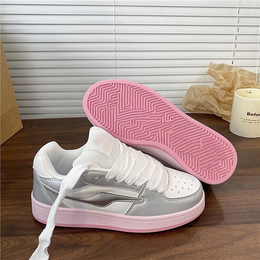 Student leisure niche design board shoes trendy new Harajuku flat-bottomed street sports shoes women