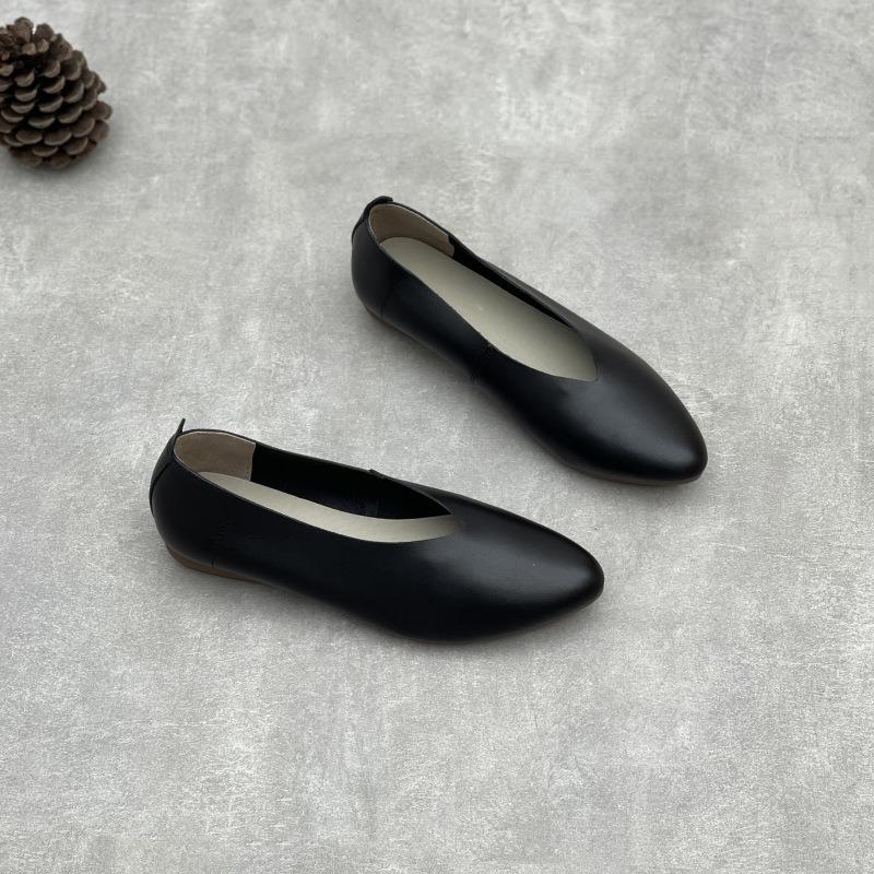 New Pointed-toe Shallow-mouthed Single Shoes Simple and Versatile Flat Casual Women's Shoes Devotion