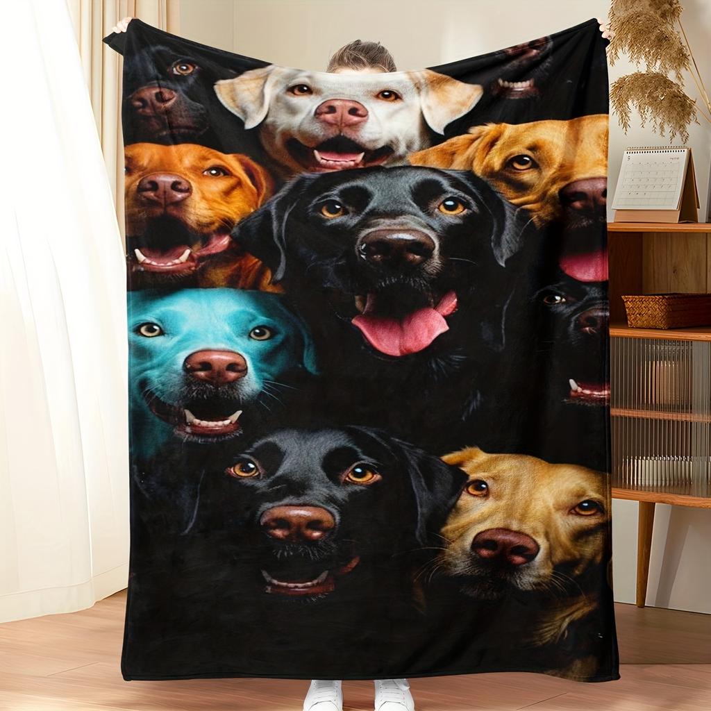 A group of cute dog patterns Flannel printed blanket suitable for all seasons suitable for living room office sofa and travel