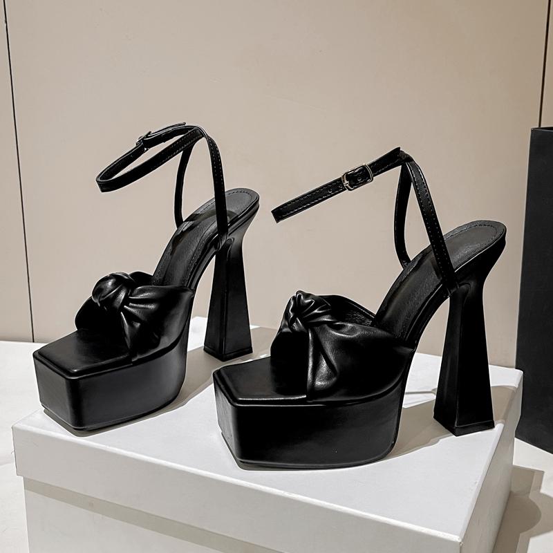 

Сексуальные плиссированные женские босоножки с открытым носком на квадратном каблуке для вечеринки, банкета, модные туфли-лодочки на платформе с ремешком и пряжкой 35 чёрный