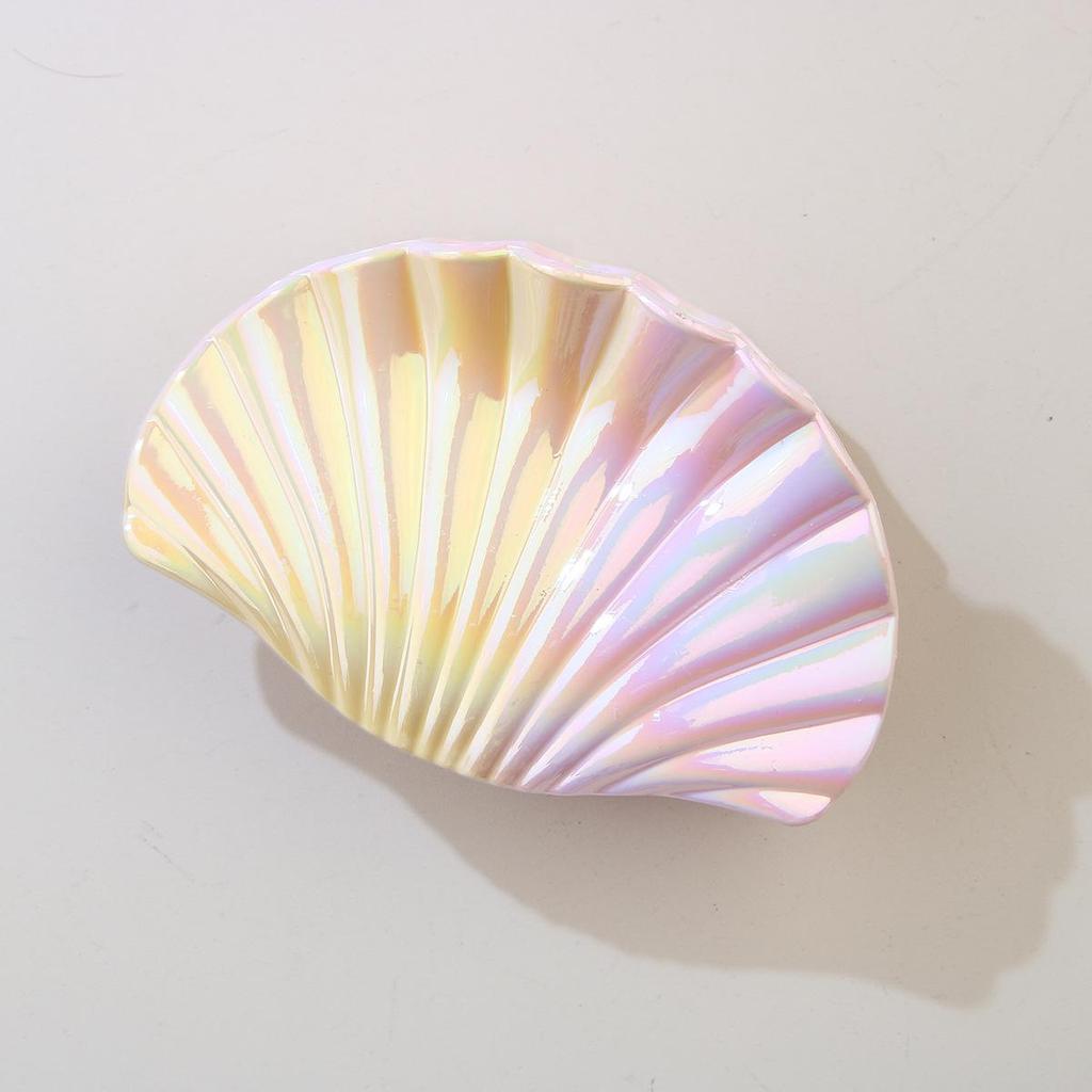 European & American Vacation Style Scallop Hair Claw Clip - Summer Ocean Shark Accessory