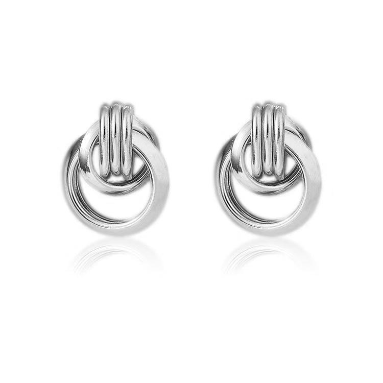 European-American Geometric Twist Circle Earrings – Stylish, Multi-layered, and Versatile