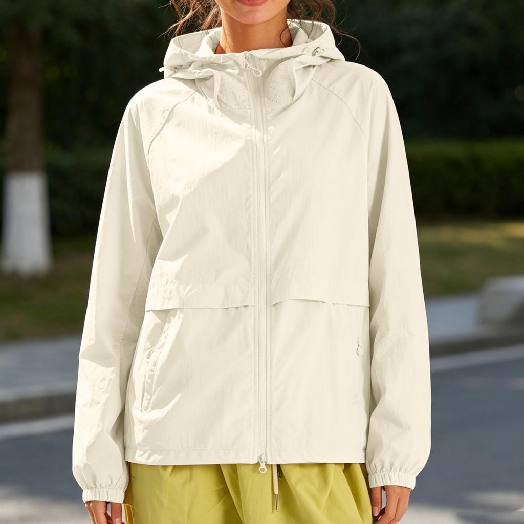 Women's Lightweight Breathable Long Sleeve Jacket Thin UV Protection Sunproof Coat for Commuting Outdoor Activities with Hood and Zipper