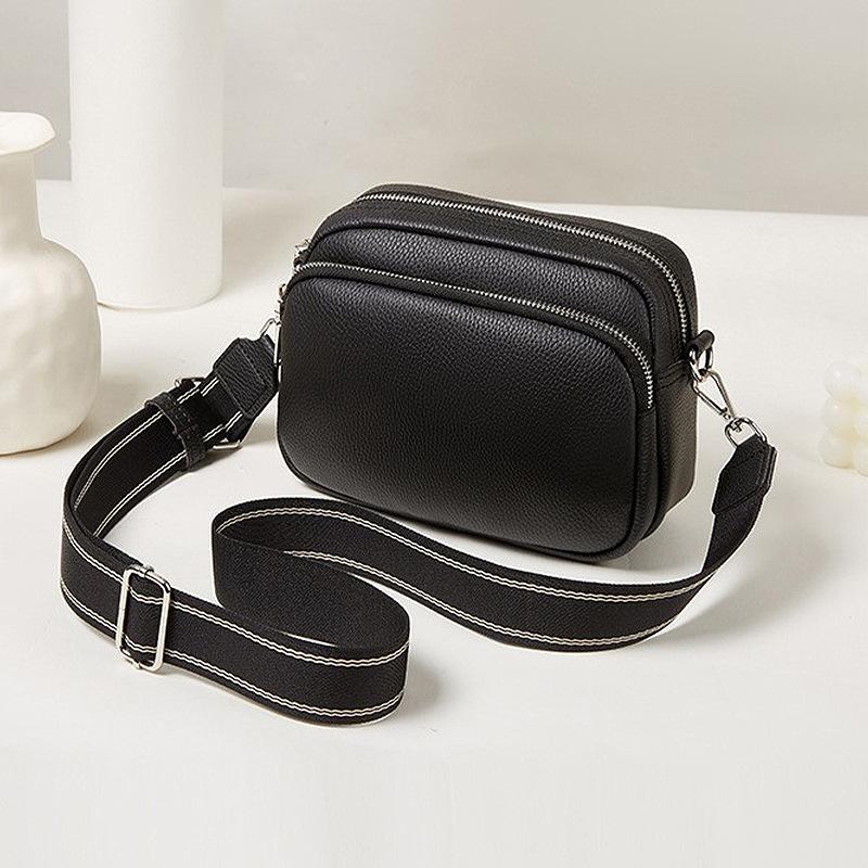 Women'S Bag Black Multi-Layer Large-Capacity Messenger Bag Women'S Mother Black Wallet Small Square Bag Bags