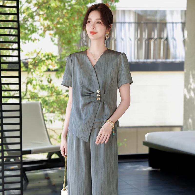 Elegant Women's Summer Two-Piece Set