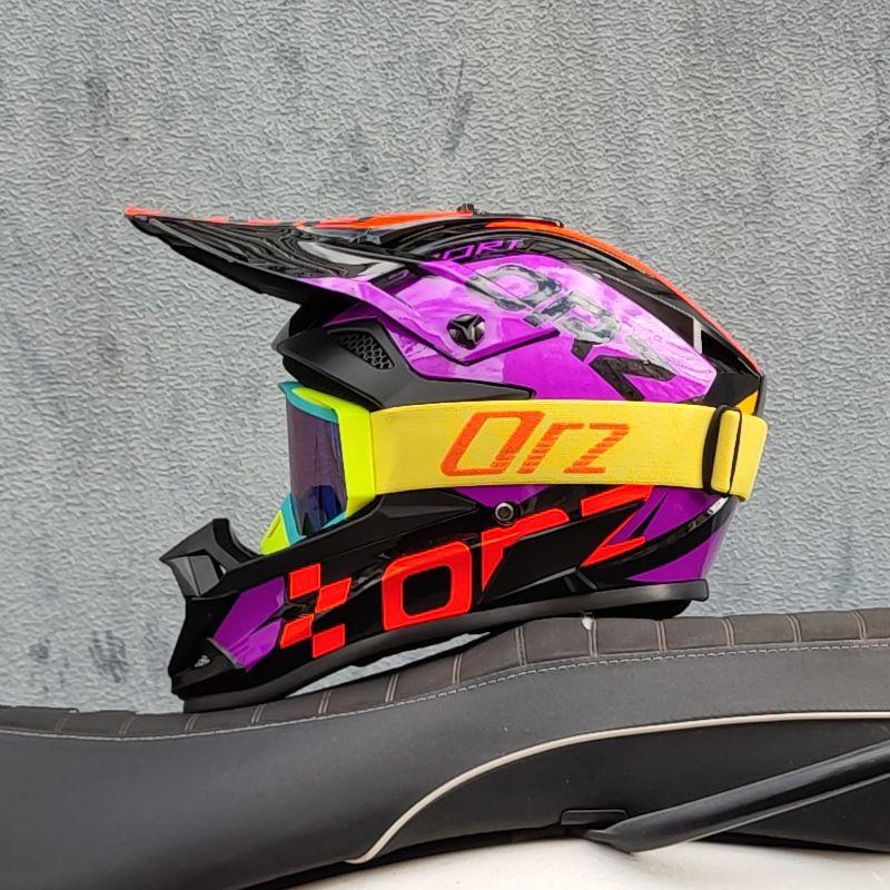 Off-road Motorcycle Helmet Men and Women Universal Kart Rickshaw Four Seasons Mountain Bike Speed Downhill Hood