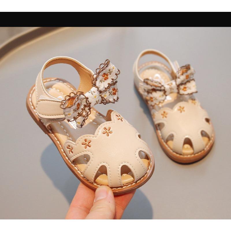 New Summer Girls' Closed-Toe Sandals - Floral Print Princess Shoes with Soft Sole, Country Style for Little Girls