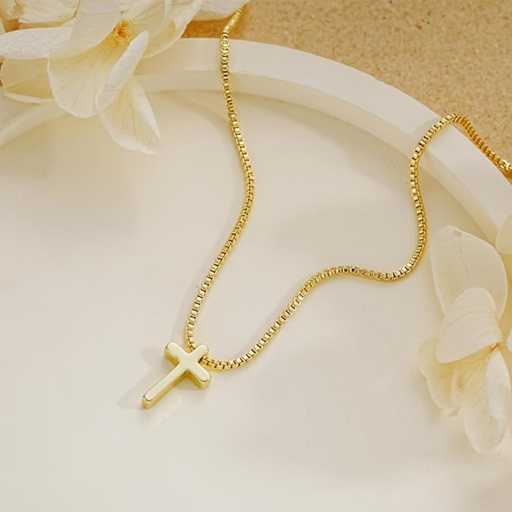 Elegante Colar Cruz de Aço Inoxidável para Mulheres Pingente Moderno Joia Adequada para Uso Casual e de Festa