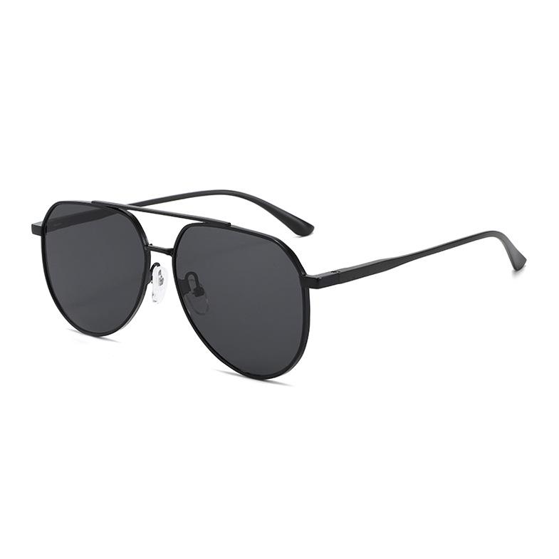 High-End Men's Retro Double Bridge Aviator Sunglasses - Fashionable Metal Goggles for Sun Protection