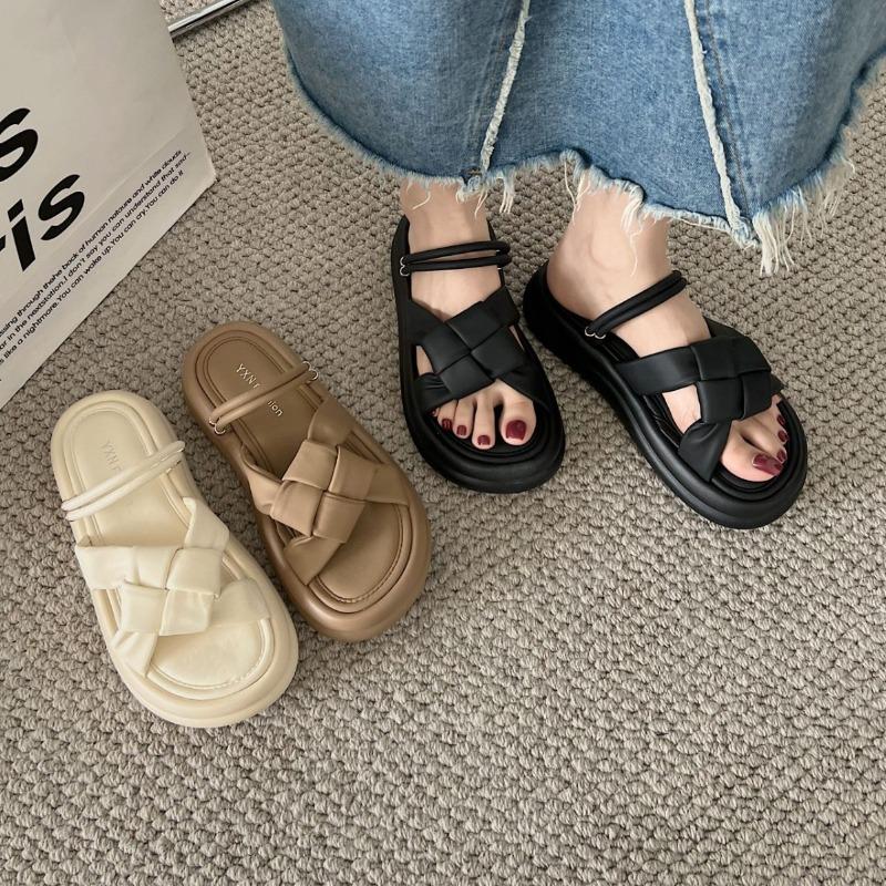 Two Slippers for Women To Wear, Summer New Style Fashion with Skirt, Beautiful Platform Sandals