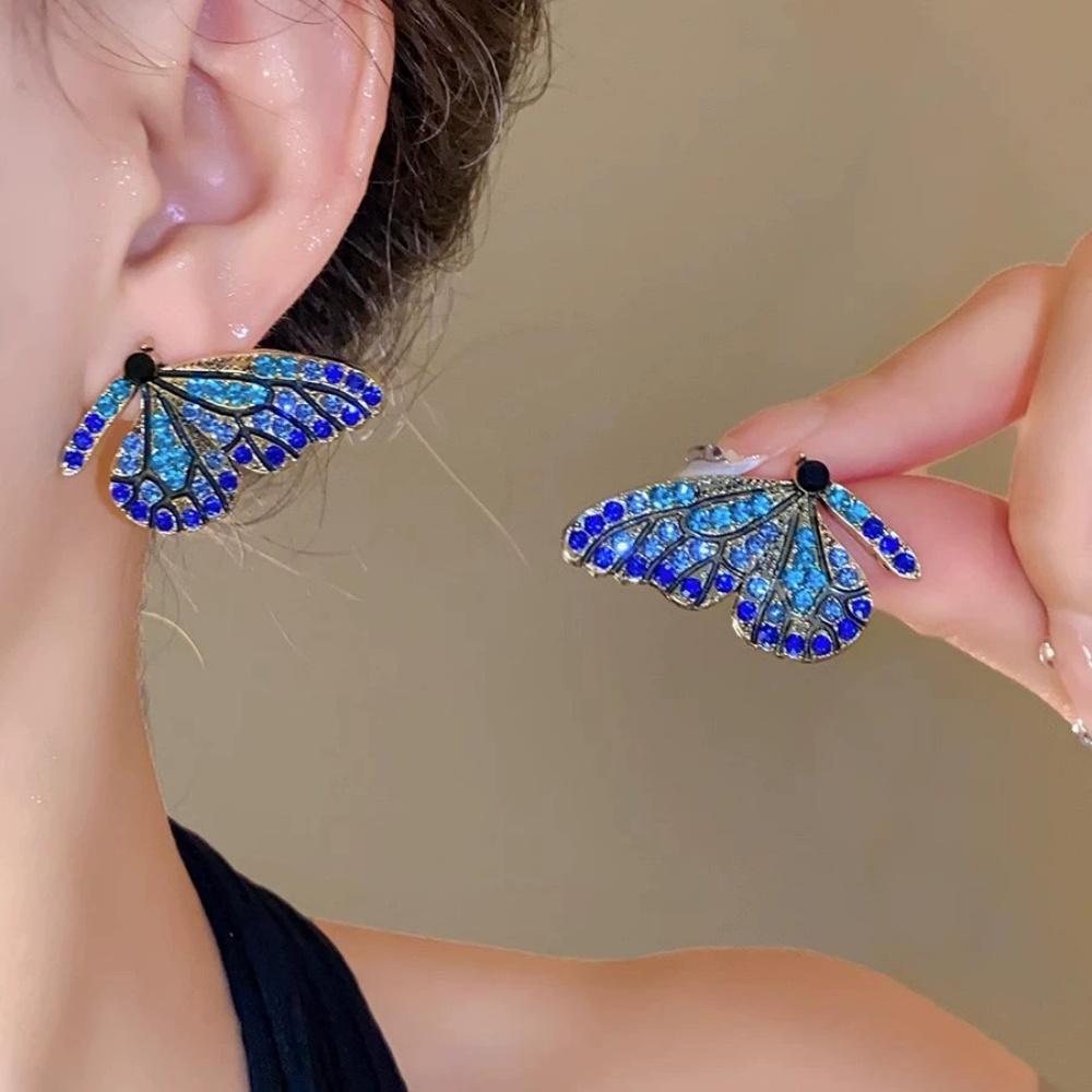 

New Colorful Geometric Zircon Butterfly Earring Women’s Trendy Fashion Light Luxury Premium Exquisite Jewelry Gift синій