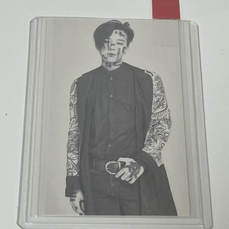

Big Bang Gdg Dragon Maid Album Photocard