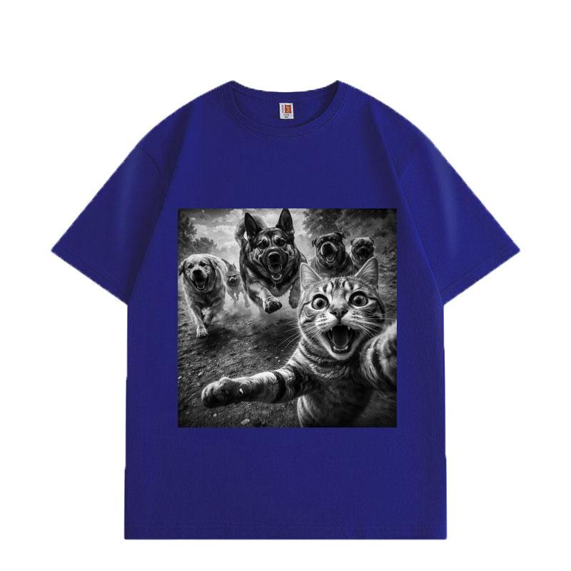 Funny Dog Chase Cat Meme Graphic T Shirts Men Wmen Fashion Vintage Short Sleeve T-shirt Summer Casual Cotton T-shirts