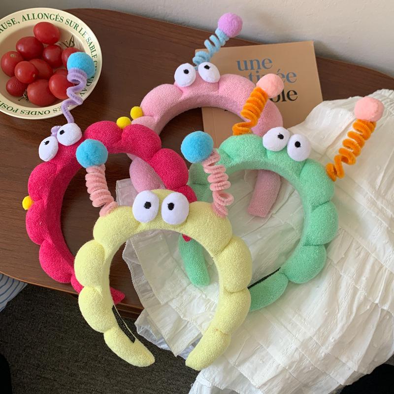 Korean Style Sponge Headband Twisted Funny Cartoon Plush Hairband Cute Headwear Big Eyes Hair Hoop