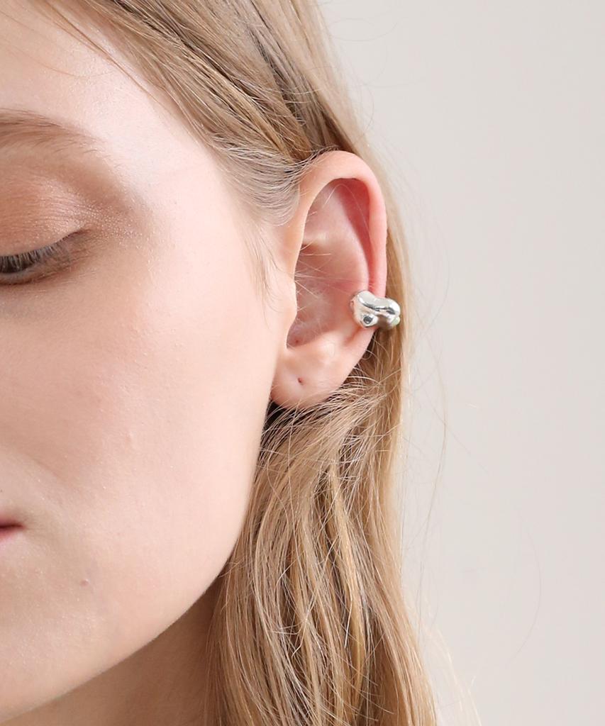 Reindeer Gentle Stone Earcuff 01