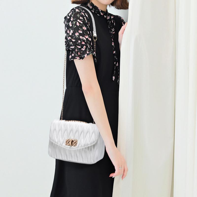 Women's Bag Fashion Shoulder Oblique Span Bag Foreign Style Internet Celebrity High Sense Embroidery Small Bag