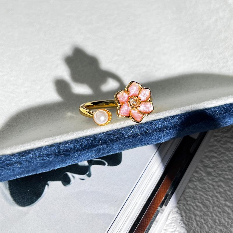 Retro Enamel Ring New Chinese Style Gradient Butterfly Flower Sweet Cool Ring For Women Cold Style Niche Open Finger Ring 2025