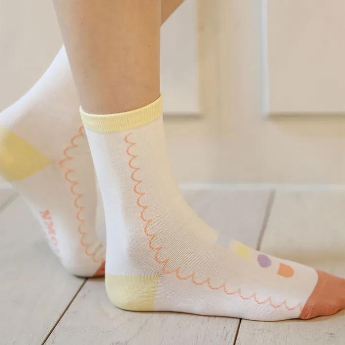 S21_SHAPE SHAPE SOCKS_ivory