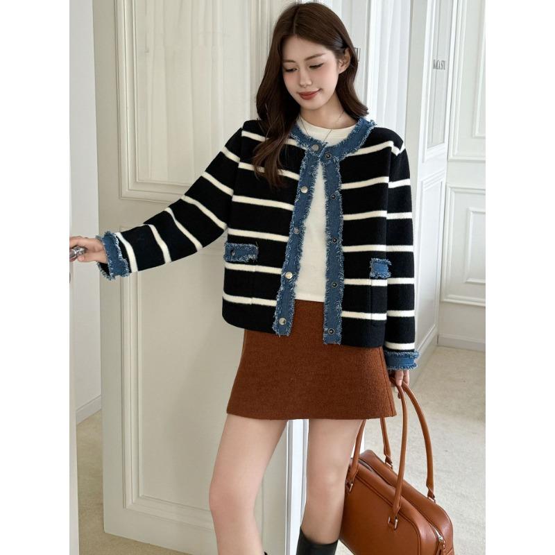 

Полосатый джинсовый вязаный кардиган из двусторонней шерсти с лоскутным дизайном, новый осенне-зимний дизайн, свободный свитер-жакет для женщин one size fits all чёрный